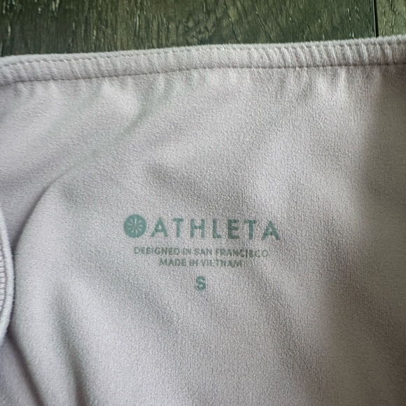 Athleta Leggings. Blush pink in color. Women’s size small. Great used condition! - Picture 5 of 9